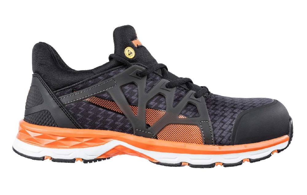 puma composite toe running shoes